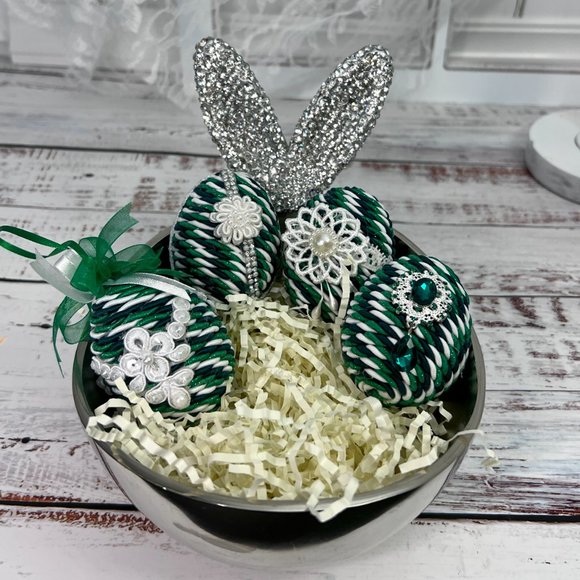 Emerald Green Easter Eggs, Custom Eggs, Farm Easter Décor, Set of 4, Religious - Picture 14 of 15